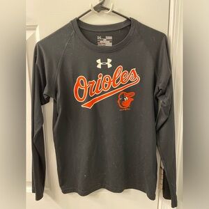 Under Armour MLB, Baltimore Orioles long sleeve dry fit logo shirt